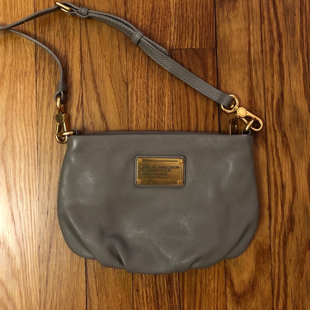 Marc by Marc Jacobs Percy Crossbody - Gray EUC